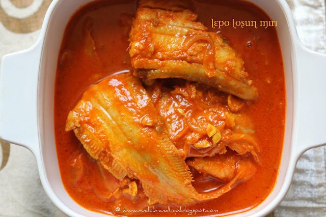 Lepo Losun Miri (Sole/Tongue Fish in a Spicy Garlic & Pepper Curry)