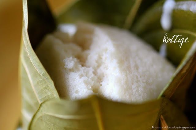 Kottige/Khotto/Gunda (Idlis Steamed in Jackfruit Leaves)