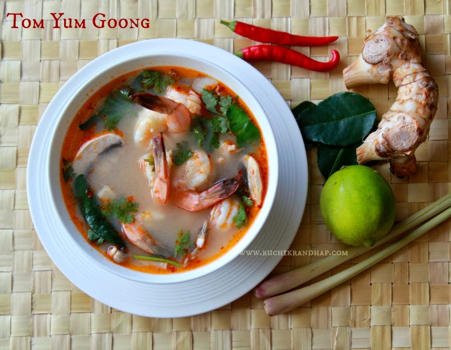 tom yum goong (thai style shrimp soup) – when the hubby cooks!