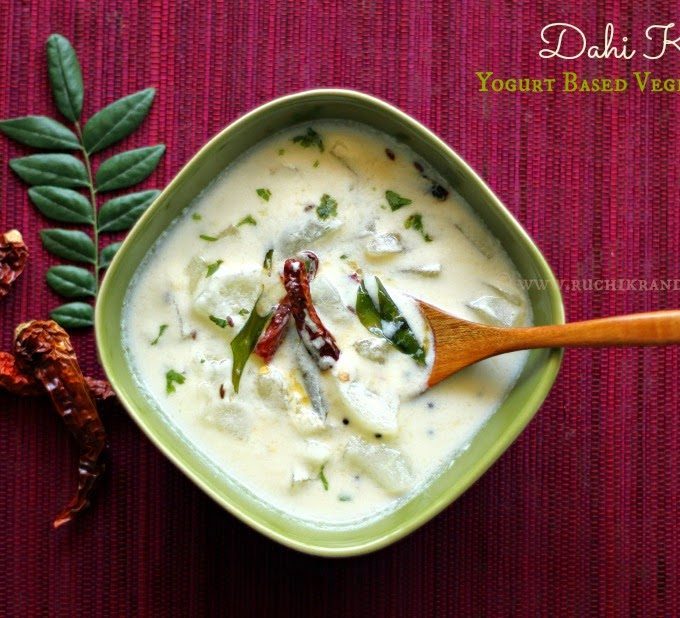Dahi Kadhi (Yogurt Based Vegetable Curry)