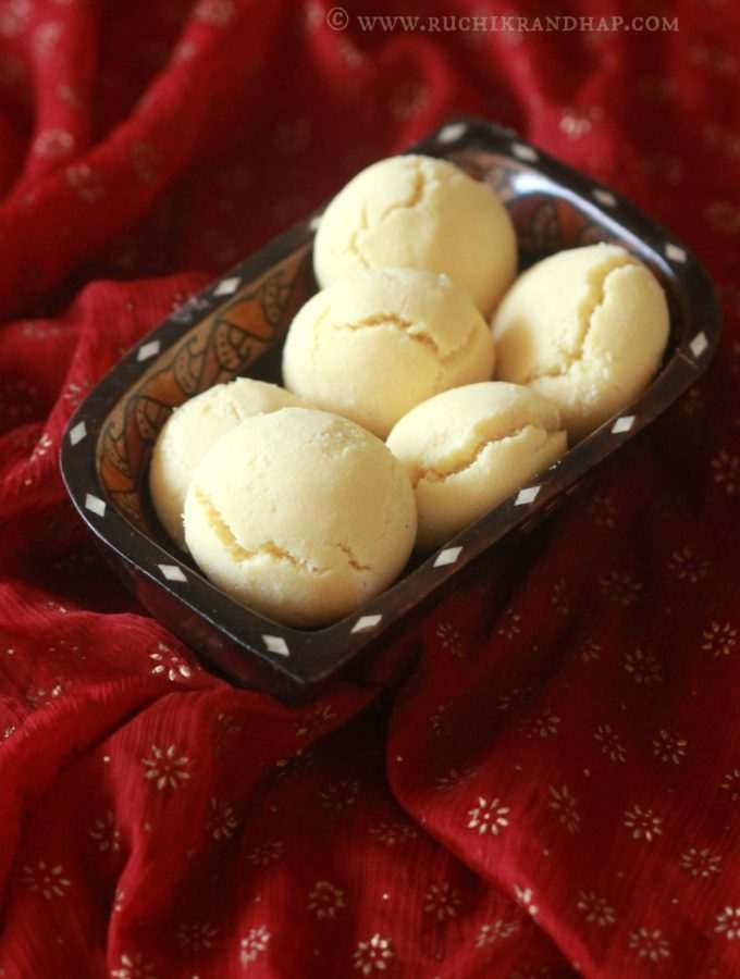 Nankhatai | Indian Shortbread Cookies