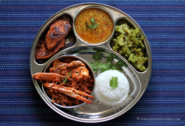 Mangalorean Plated Meal Series – Boshi# 34 – Crab Sukka Masala, Fried Fish, Daaliso Saar, Gosalem Thel Piyao & Rice