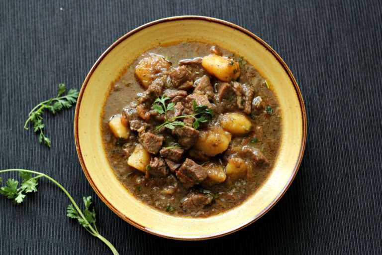 Beef Black Pepper Curry + Video! Ruchik Randhap