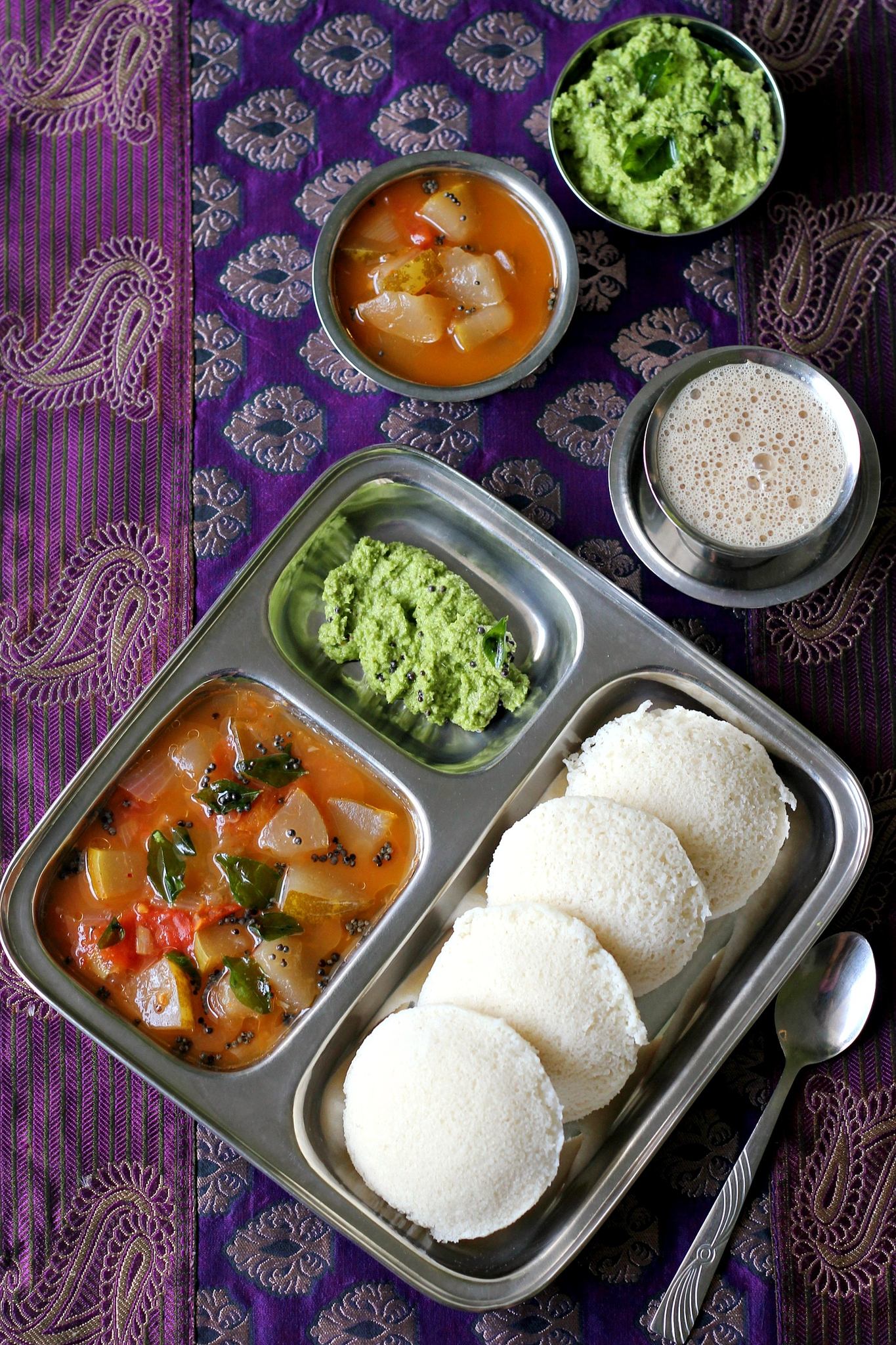 Rava Idli (Using Idli Rava/Rice Rava) - Ruchik Randhap