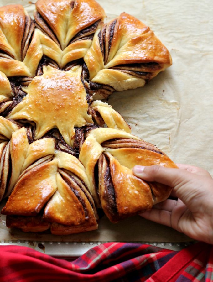 Nutella Flower Bread