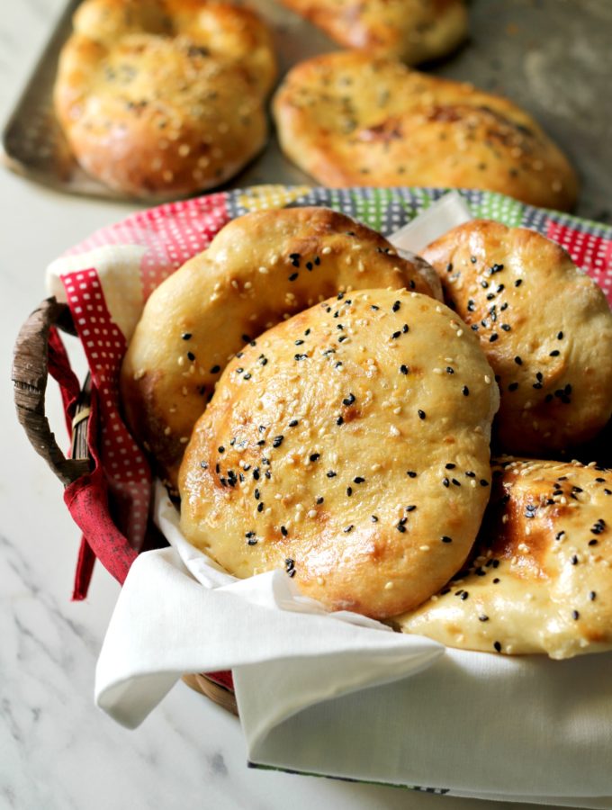 Khobz Al Khameer (Traditional Emirati Bread) #Breadbakers