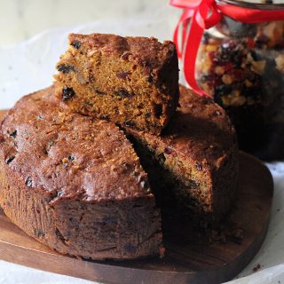 Easy Christmas Fruit Cake Without Alcohol + Video! | Ruchik Randhap